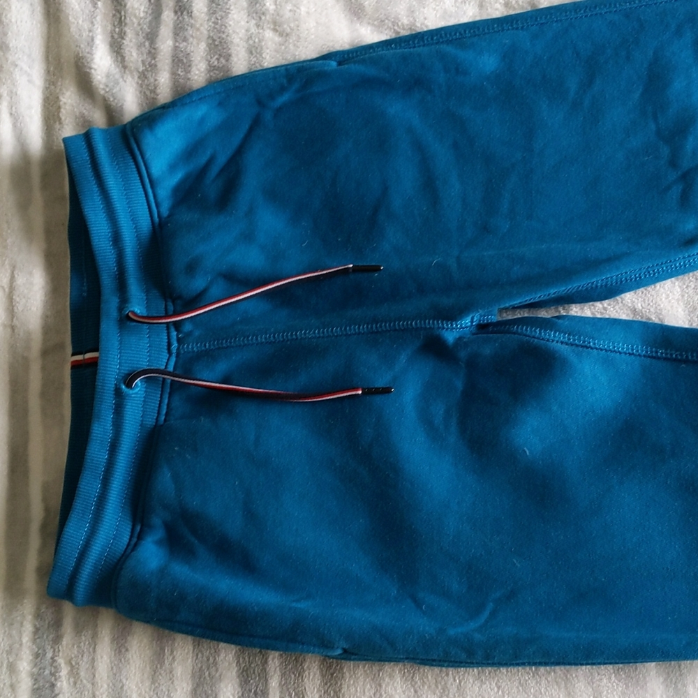 NWOT Tommy Hilfiger joggers girls L 12-14